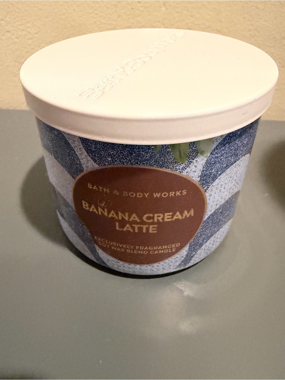 Bath & Body Works Banana Cream Latte 3 Wick Candle NEW 14.5 oz